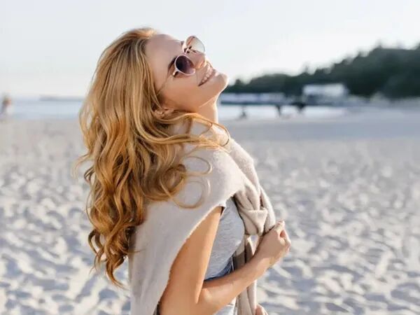 🌞 Passez l’été avec des cheveux en pleine santé ! 🌴💆‍♀️